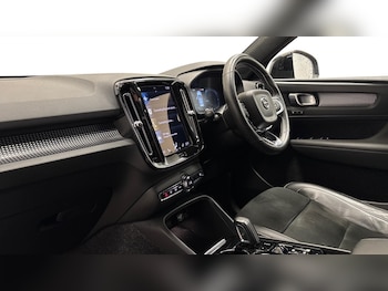Used Volvo XC40 2020 for sale - 78633488: Photo
