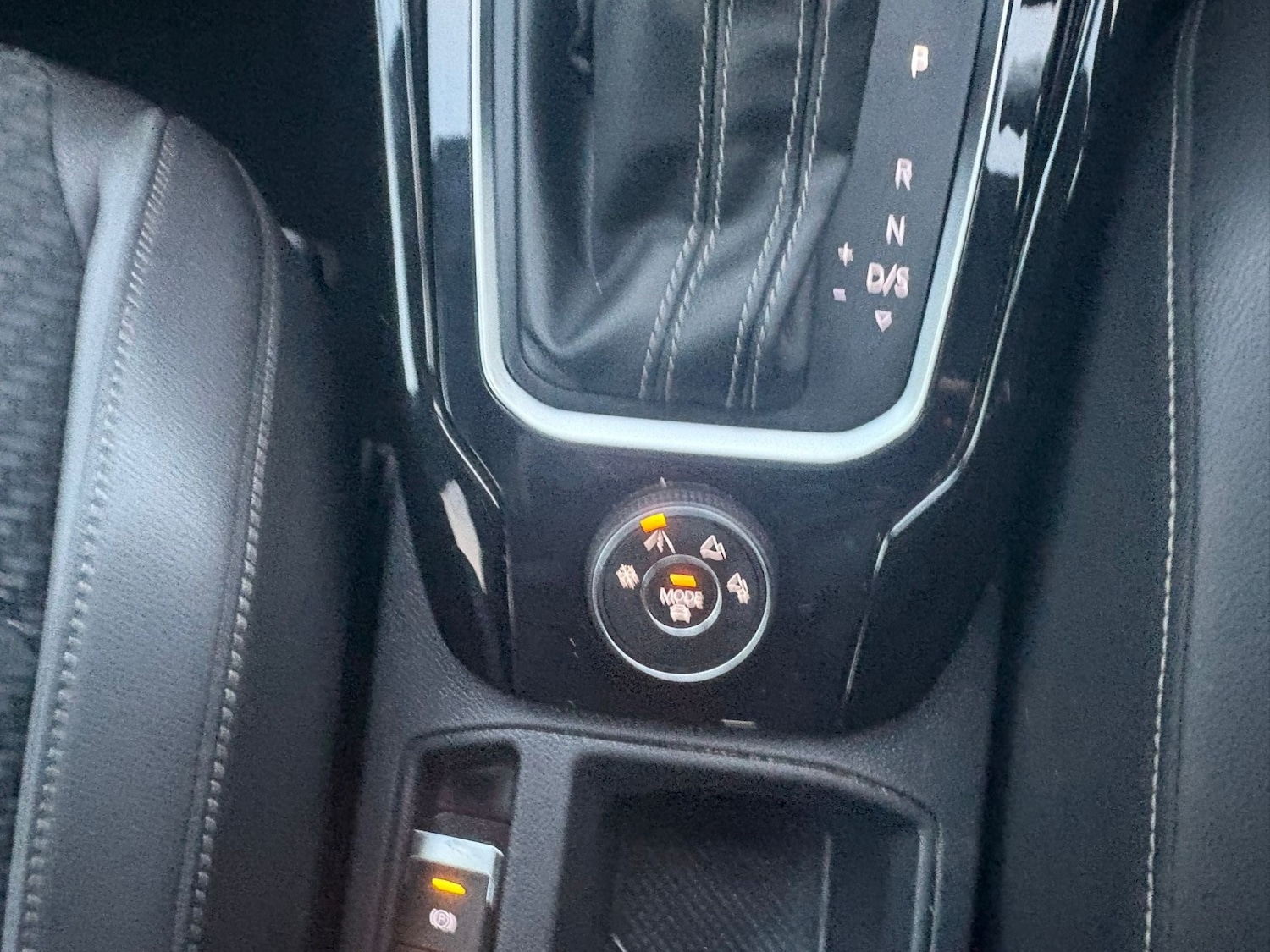 Used Volkswagen T-Roc 2020 for sale - 77296824: Photo 13