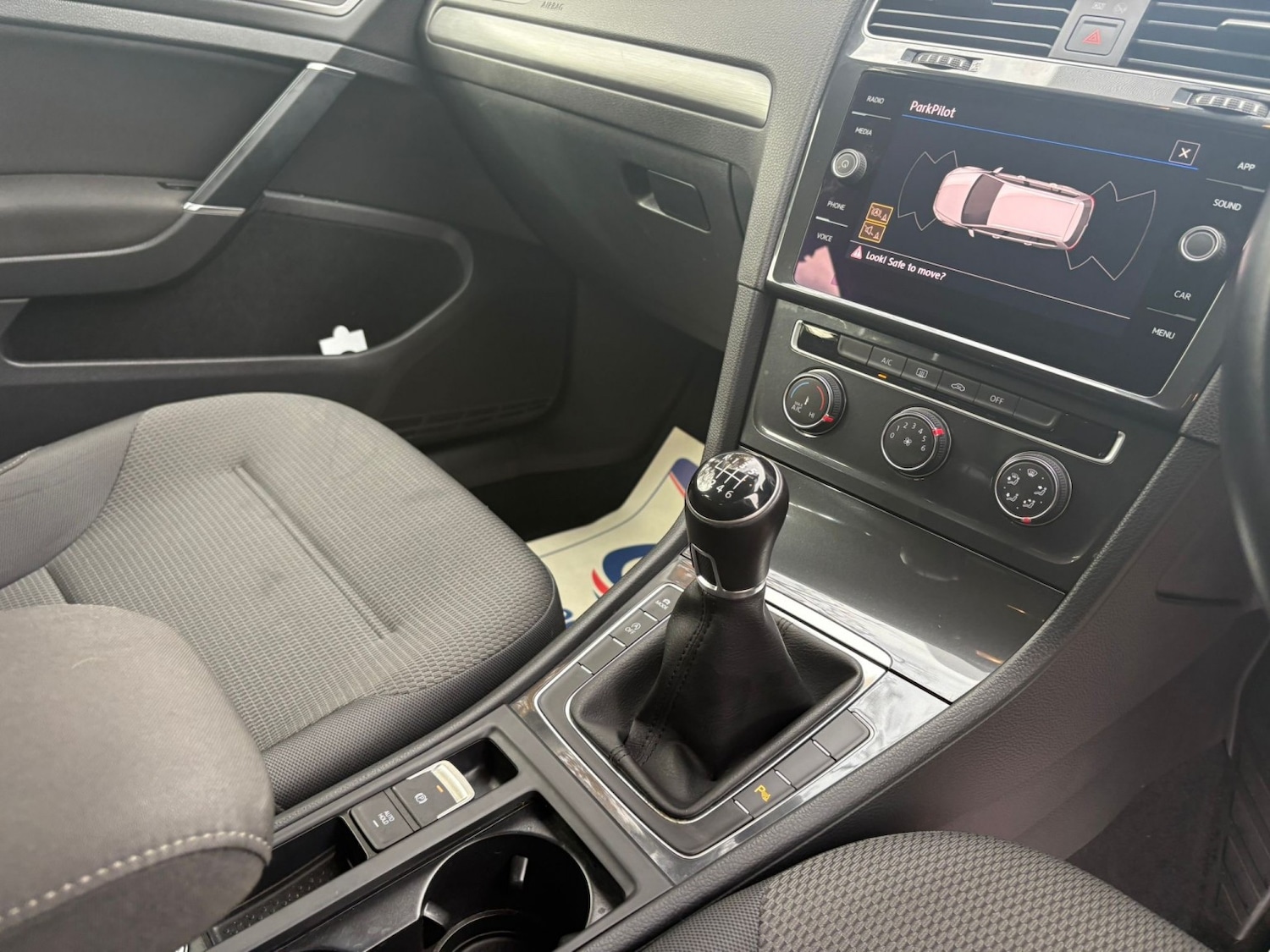 Used Volkswagen Golf 2019 for sale - 76471248: Photo 15