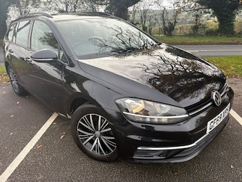 Used Volkswagen Golf 2019 for sale - 76471248: Photo
