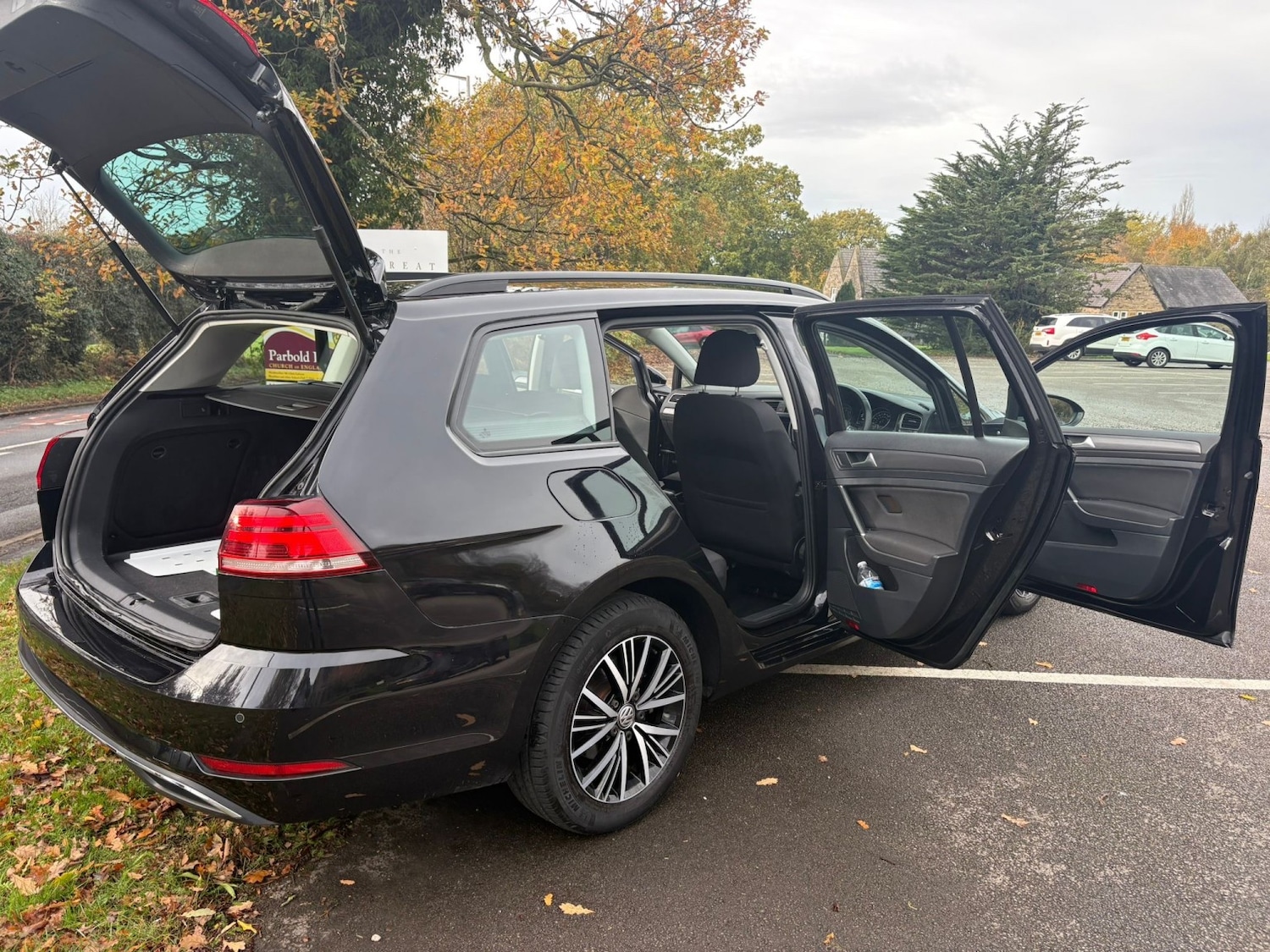 Used Volkswagen Golf 2019 for sale - 76471248: Photo 5