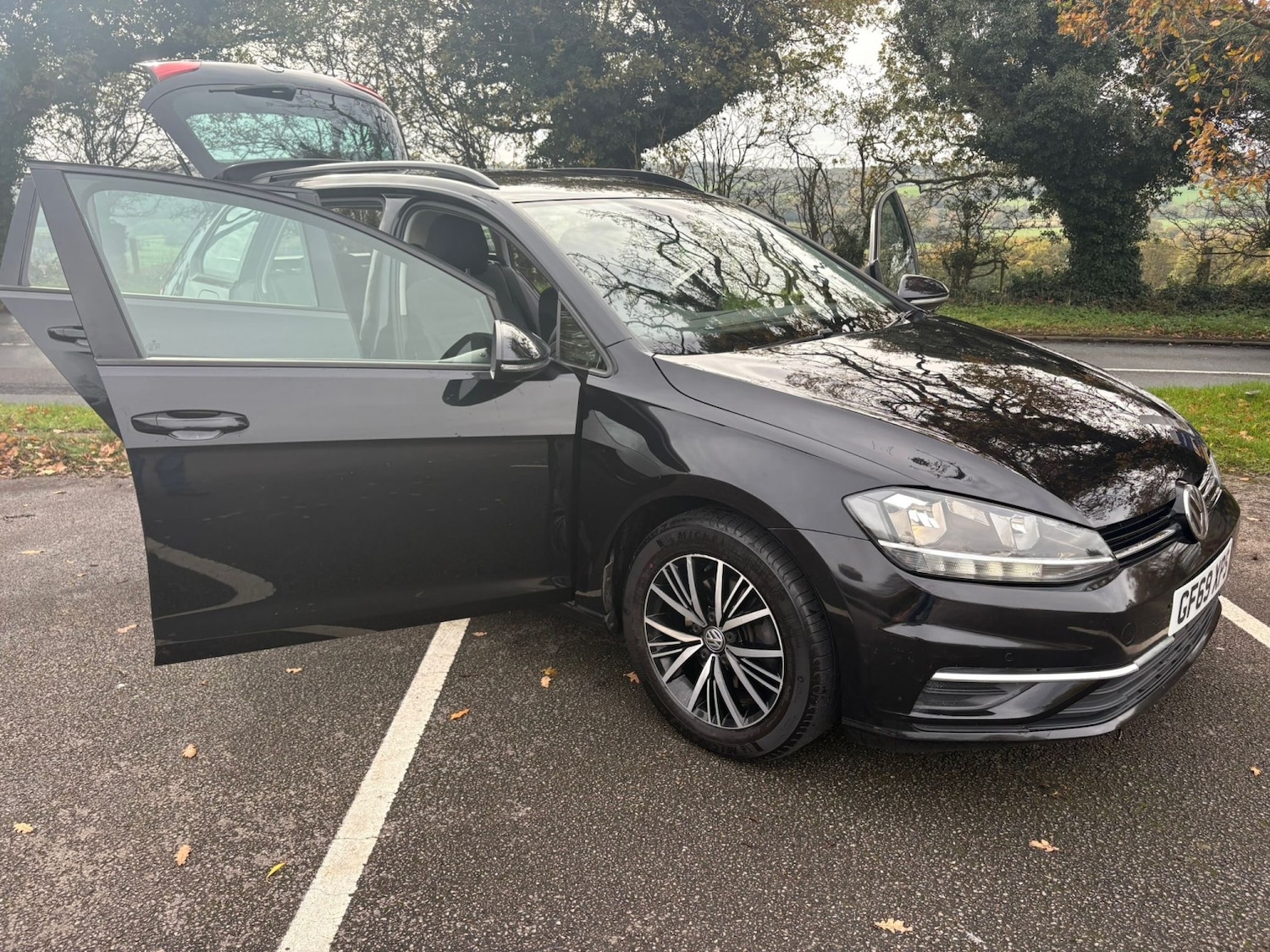 Used Volkswagen Golf 2019 for sale - 76471248: Photo 6
