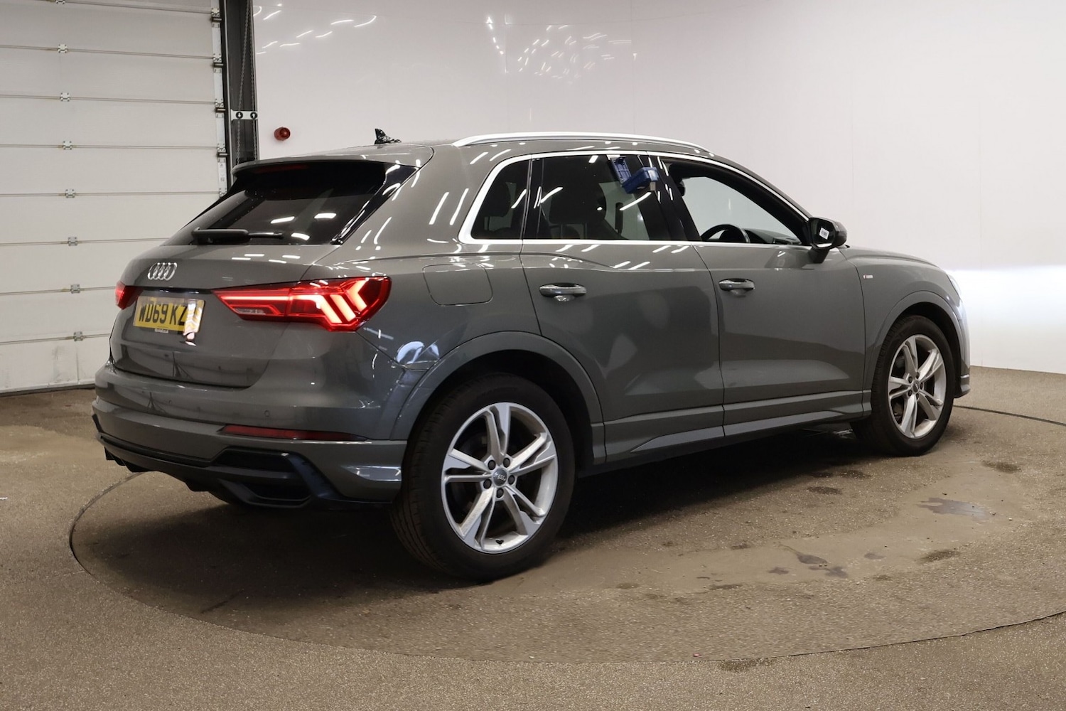 Used Audi Q3 2020 for sale - 77921378: Photo 3