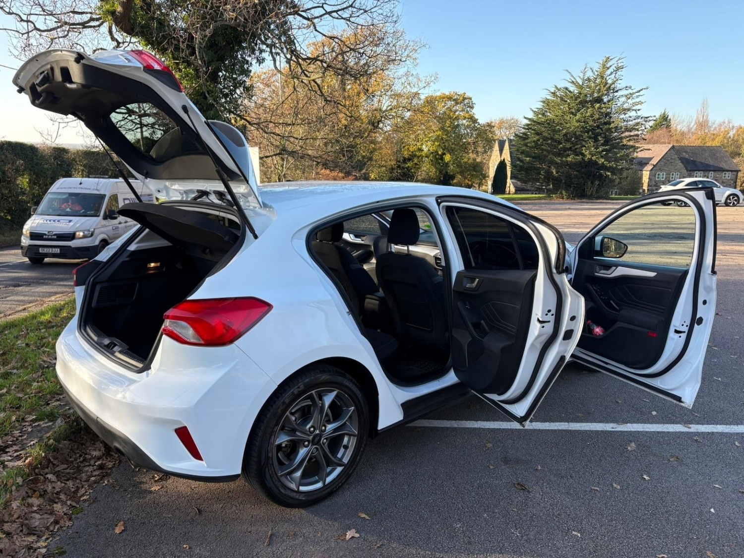 Used Ford Focus 2019 for sale - 76830405: Photo 4