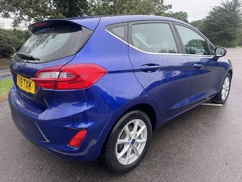 Used Ford Fiesta 2018 for sale - 79690282: Photo