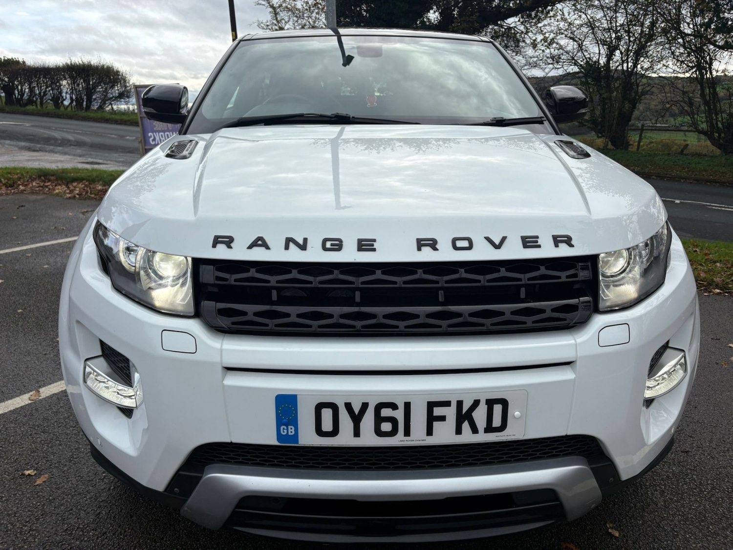 Used Land Rover Range Rover Evoque 2011 for sale - 76579930: Photo 2
