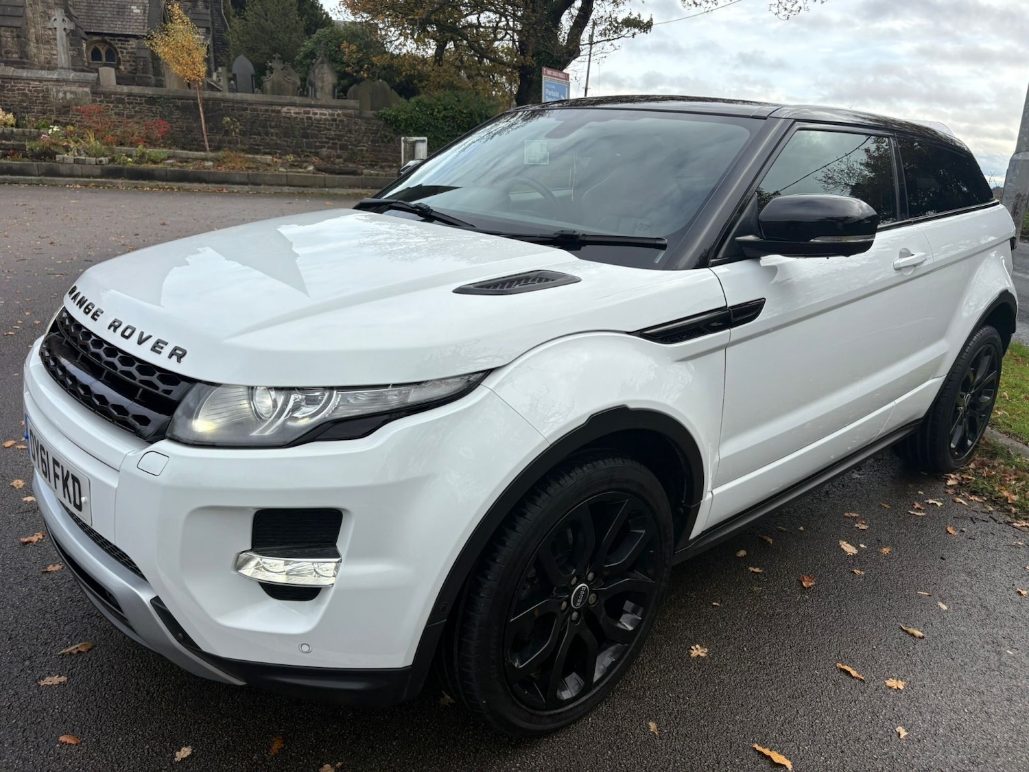 Used Land Rover Range Rover Evoque 2011 for sale - 76579930: Photo 3