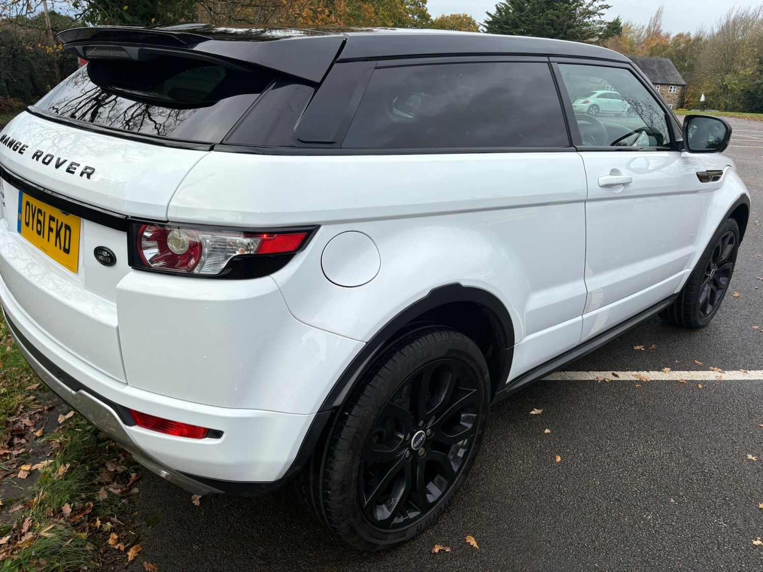 Used Land Rover Range Rover Evoque 2011 for sale - 76579930: Photo 4
