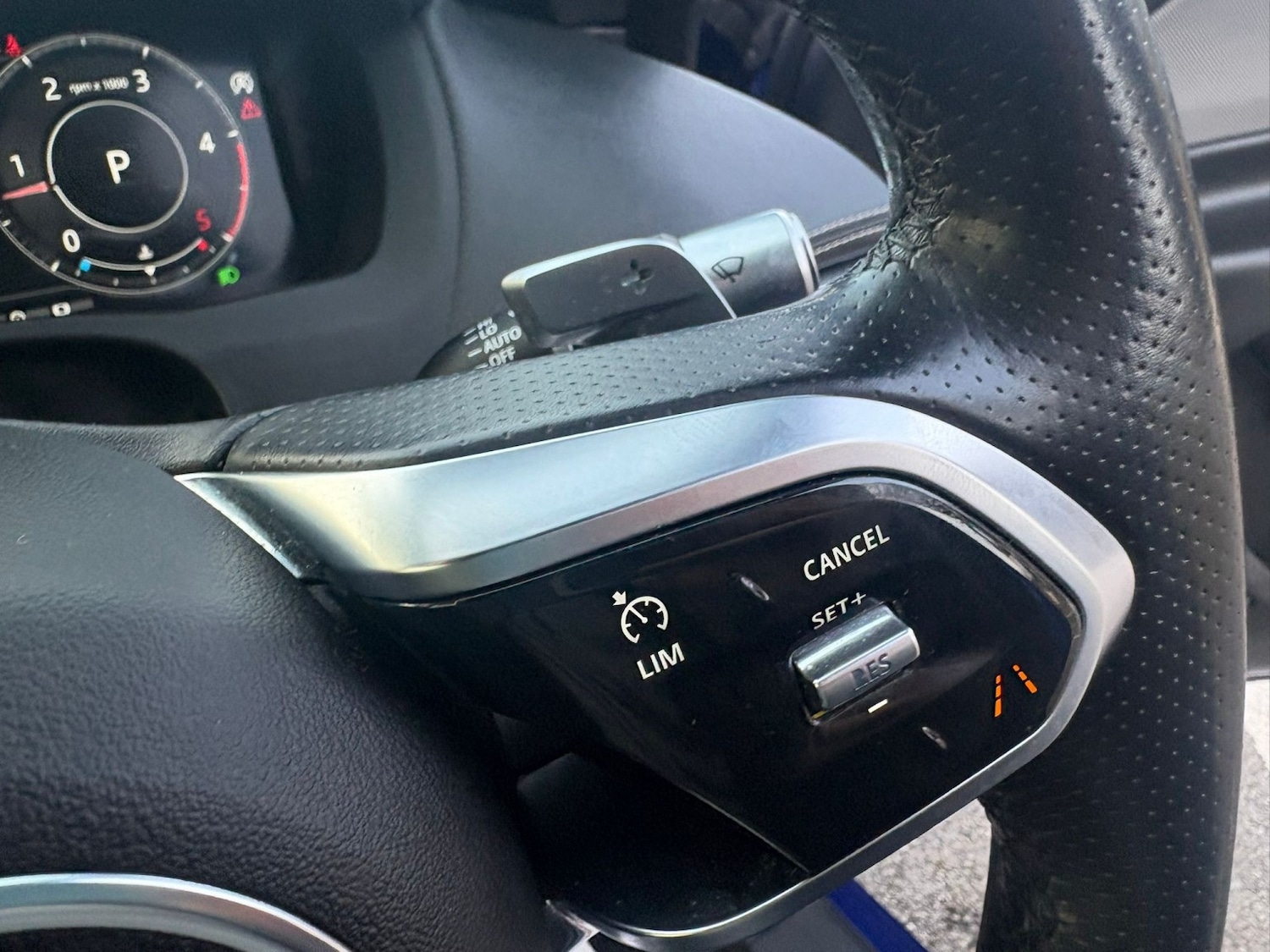 Used Jaguar XE 2020 for sale - 77584627: Photo 10