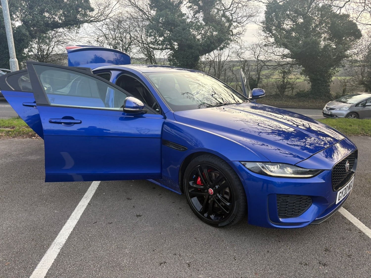 Used Jaguar XE 2020 for sale - 77584627: Photo 5