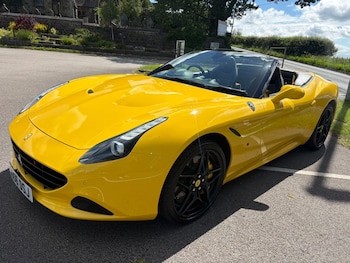 Used Ferrari California 2014 for sale - 78932321: Photo