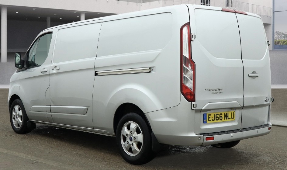 Used Ford Transit Custom 2016 for sale - 76830397: Photo 3
