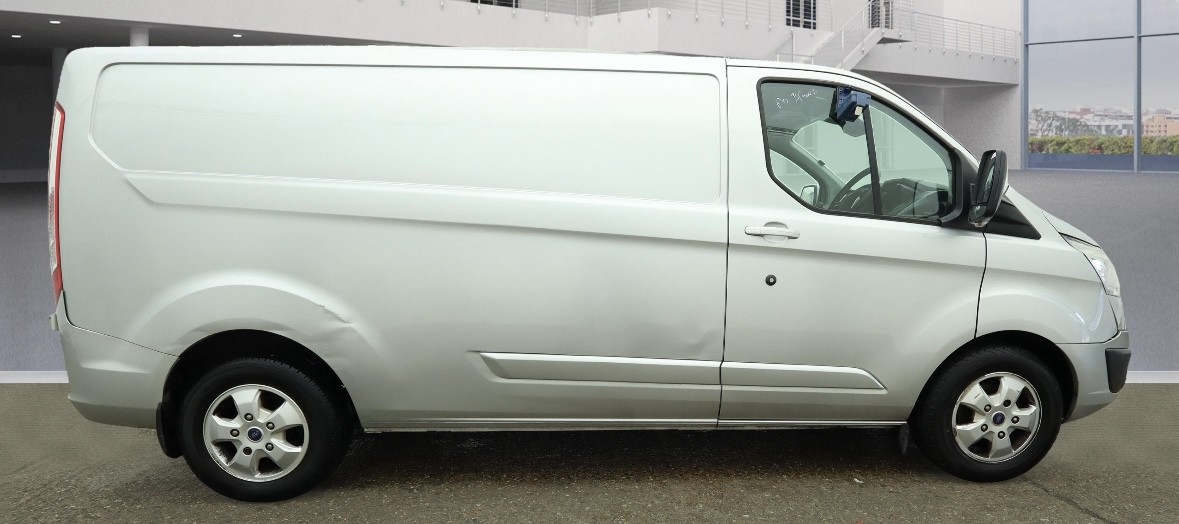 Used Ford Transit Custom 2016 for sale - 76830397: Photo 5