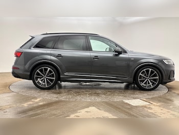 Used Audi Q7 2021 for sale - 78900084: Photo