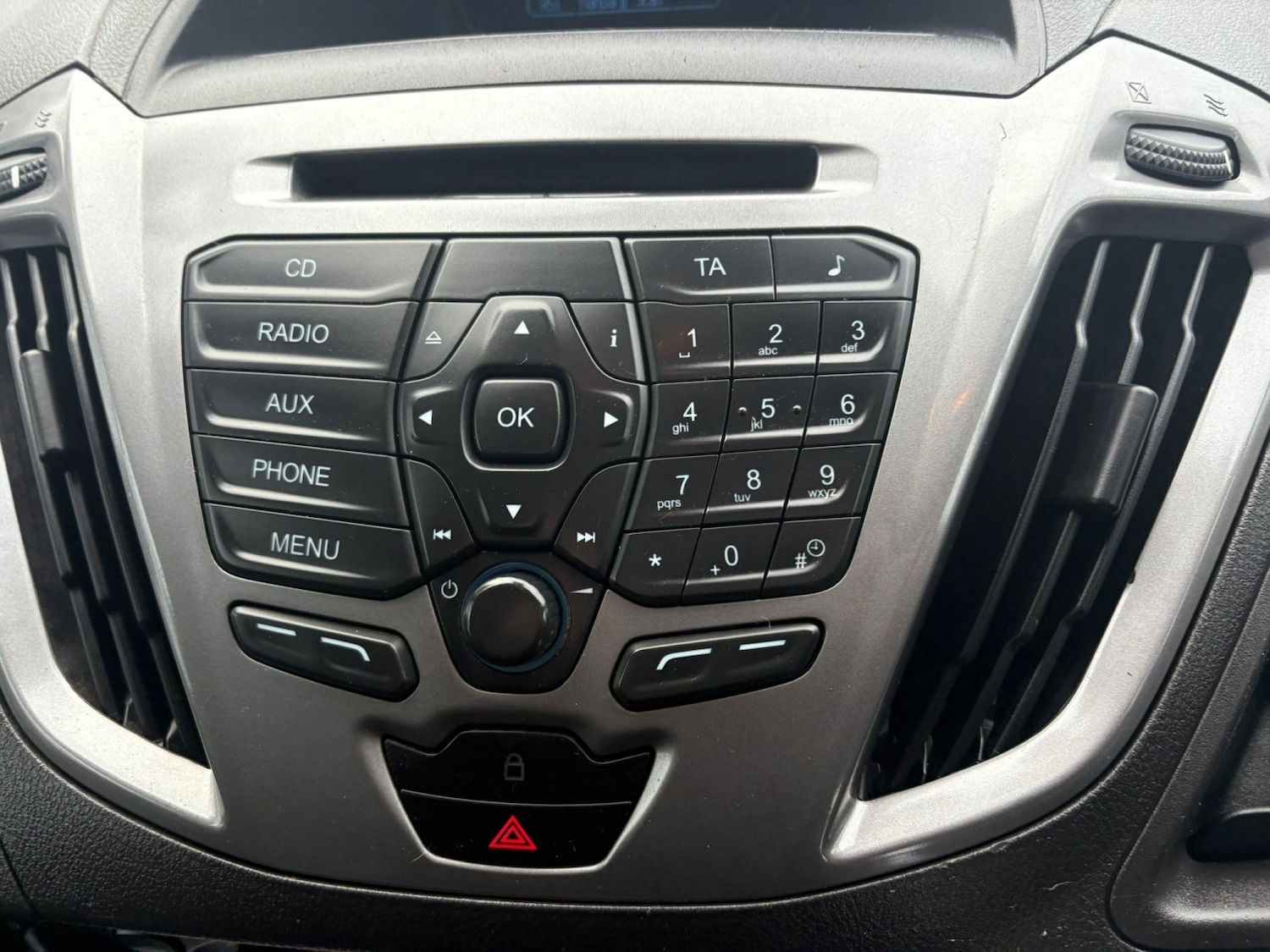 Used Ford Transit Custom 2014 for sale - 77061422: Photo 6