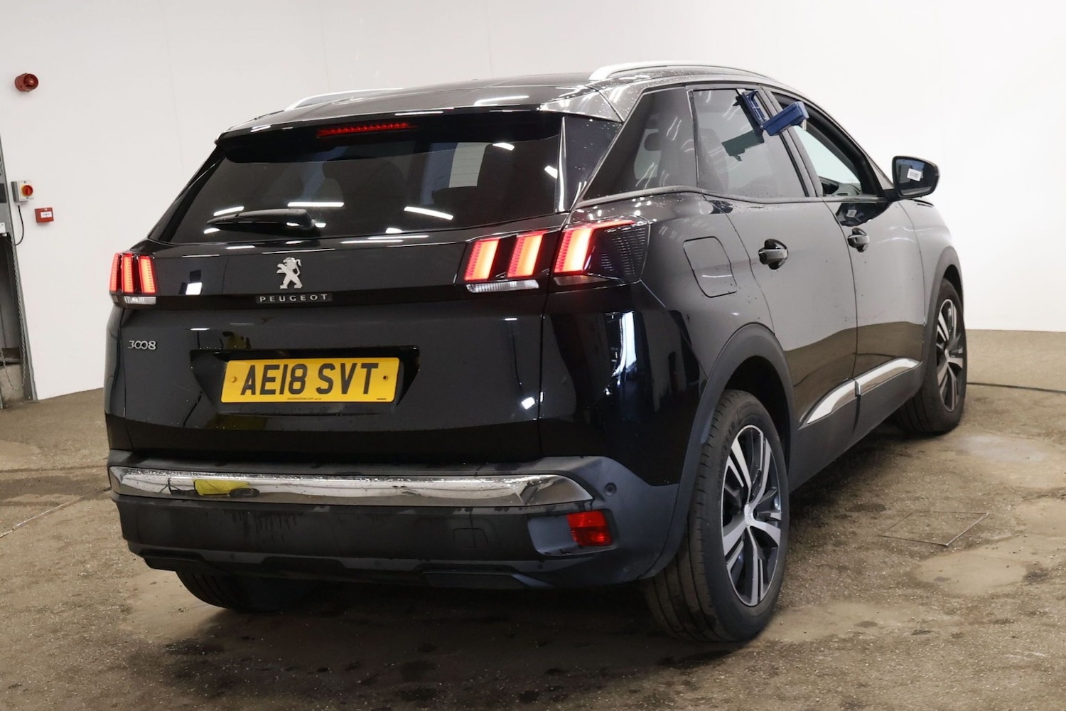 Used Peugeot 3008 2018 for sale - 77590056: Photo 2