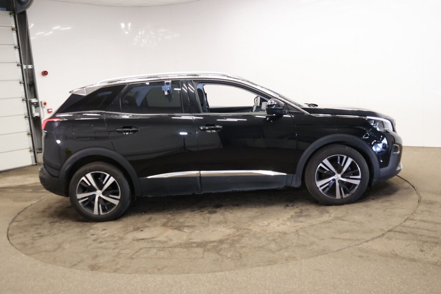 Used Peugeot 3008 2018 for sale - 77590056: Photo 6