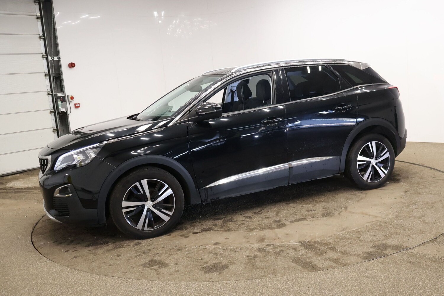 Used Peugeot 3008 2018 for sale - 77590056: Photo 8