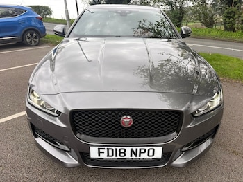Used Jaguar XE 2018 for sale - 78914675: Photo