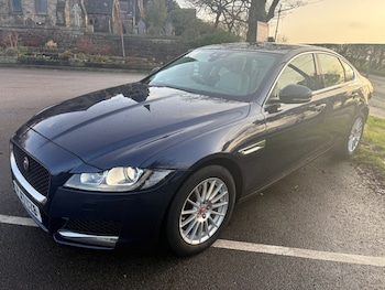 Used Jaguar XF 2017 for sale - 77453112: Photo