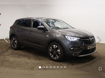 2020 - 1.2 Turbo SE Premium 5dr