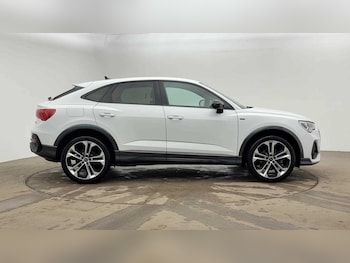 Used Audi Q3 2022 for sale - 78691739: Photo