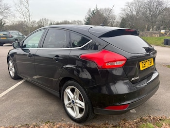 Used Ford Focus 2017 for sale - 77350168: Photo