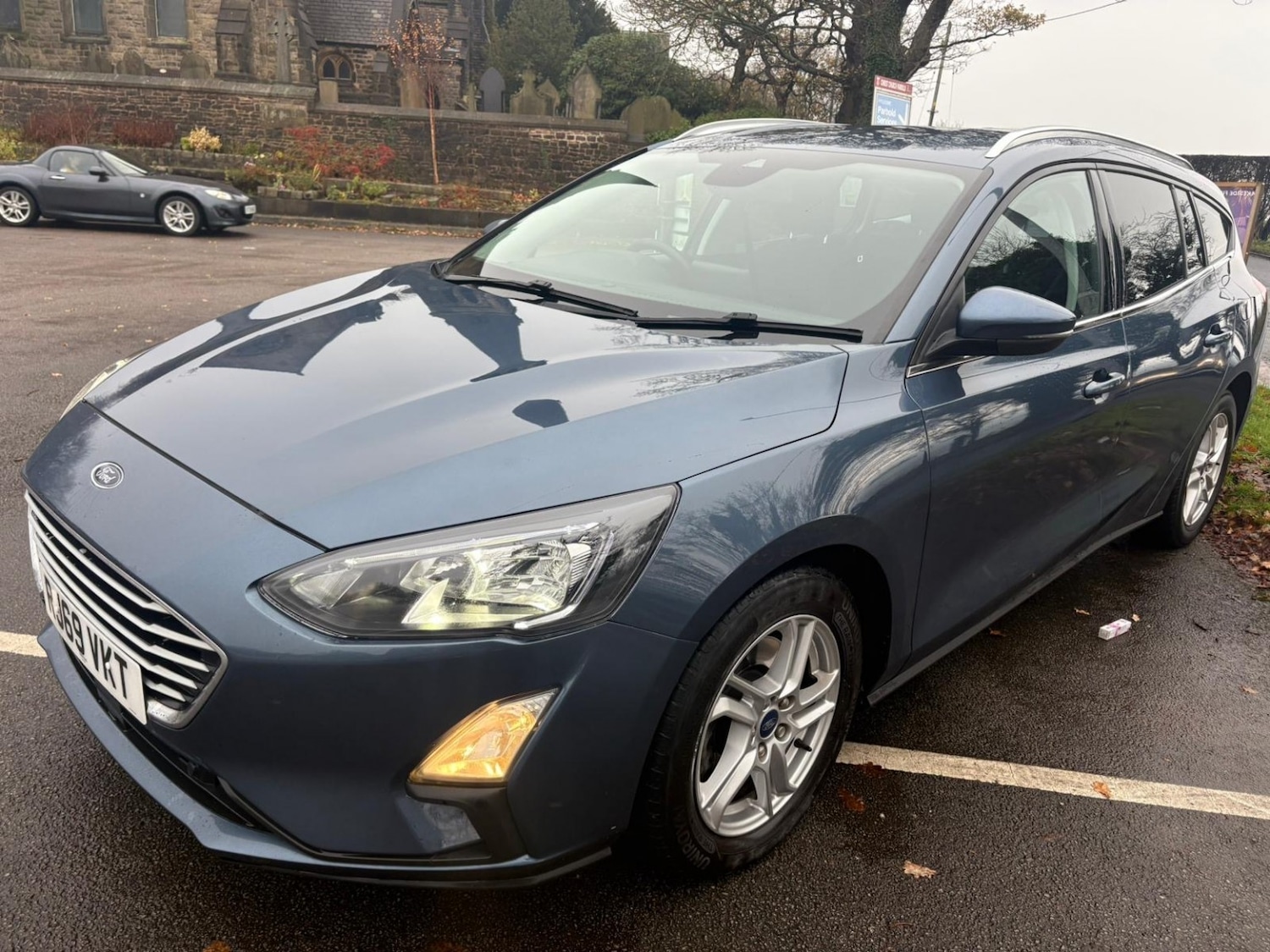 Used Ford Focus 2020 for sale - 76666141: Photo 2