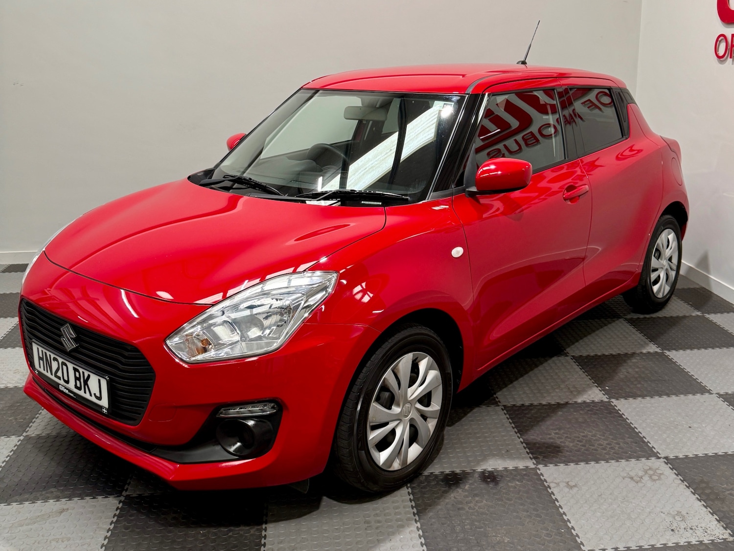 Used Suzuki Swift 2020 for sale - 76145803: Photo 2