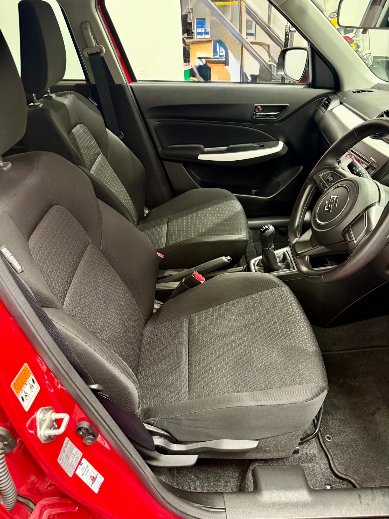 Used Suzuki Swift 2020 for sale - 76145803: Photo 8