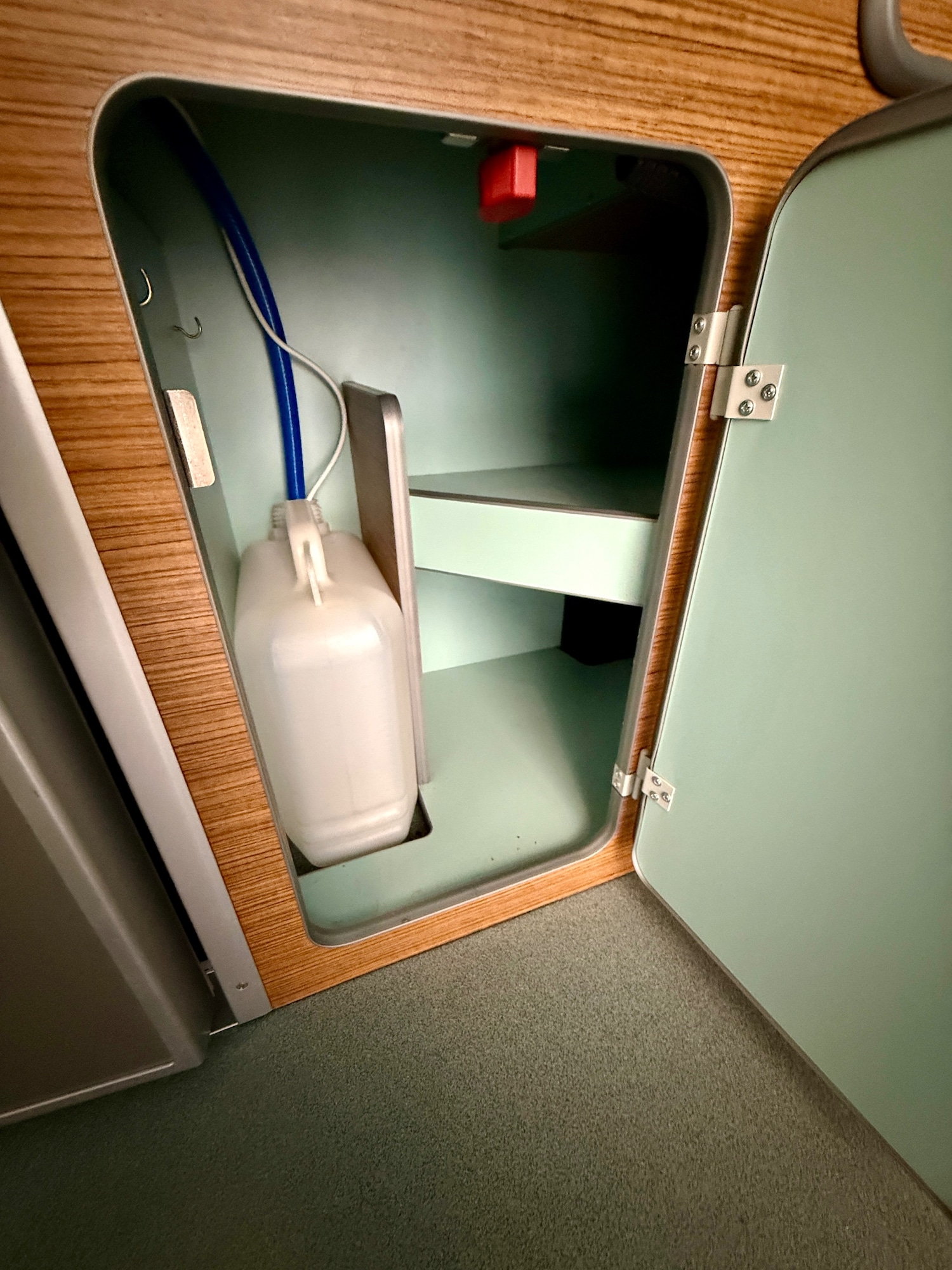 Used Volkswagen Transporter 2018 for sale - 78090272: Photo 17