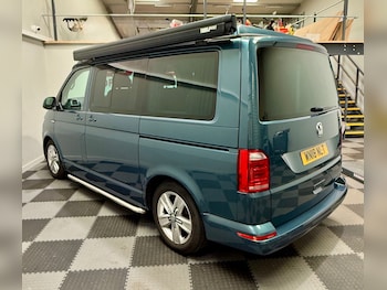 Used Volkswagen Transporter 2018 for sale - 78090272: Photo