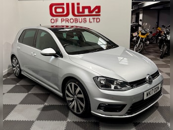 Volkswagen - Golf