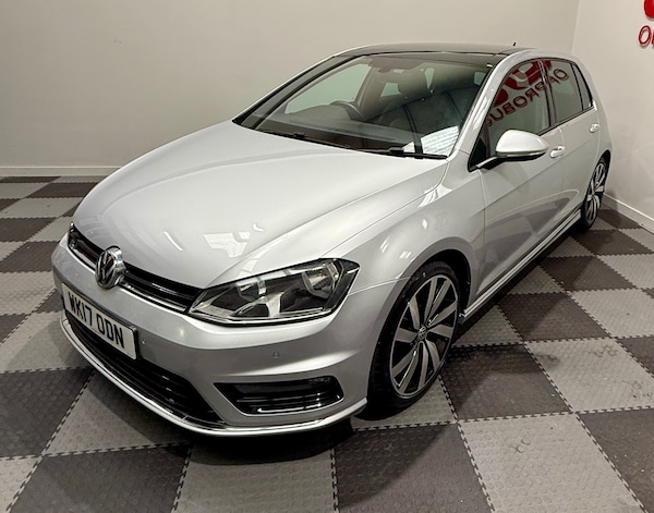Used Volkswagen Golf 2017 for sale - 76221918: Photo 2