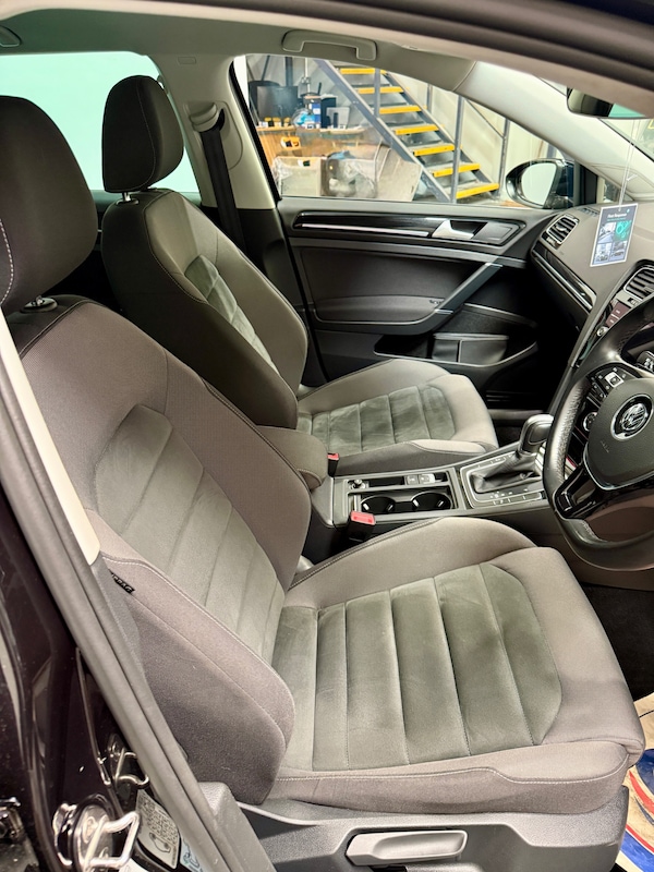 Used Volkswagen Golf 2018 for sale - 75710514: Photo 8