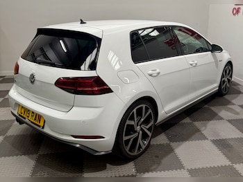 Used Volkswagen Golf 2019 for sale - 78844899: Photo