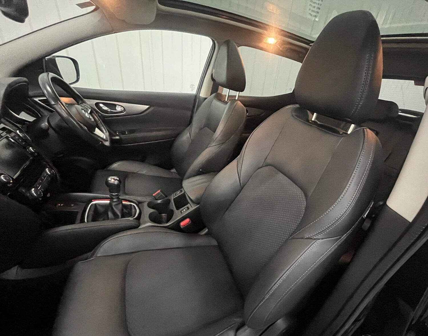 Used Nissan Qashqai for sale - 78149625: Photo 32