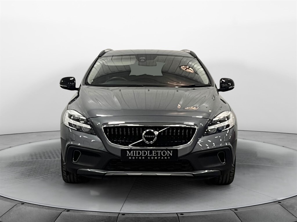 Used Volvo V40 2017 for sale - 78014883: Photo 3