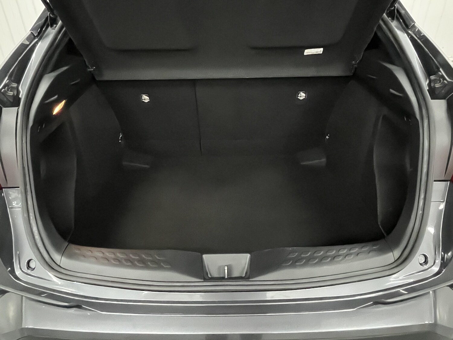 Used Toyota C-HR 2018 for sale - 78171898: Photo 15