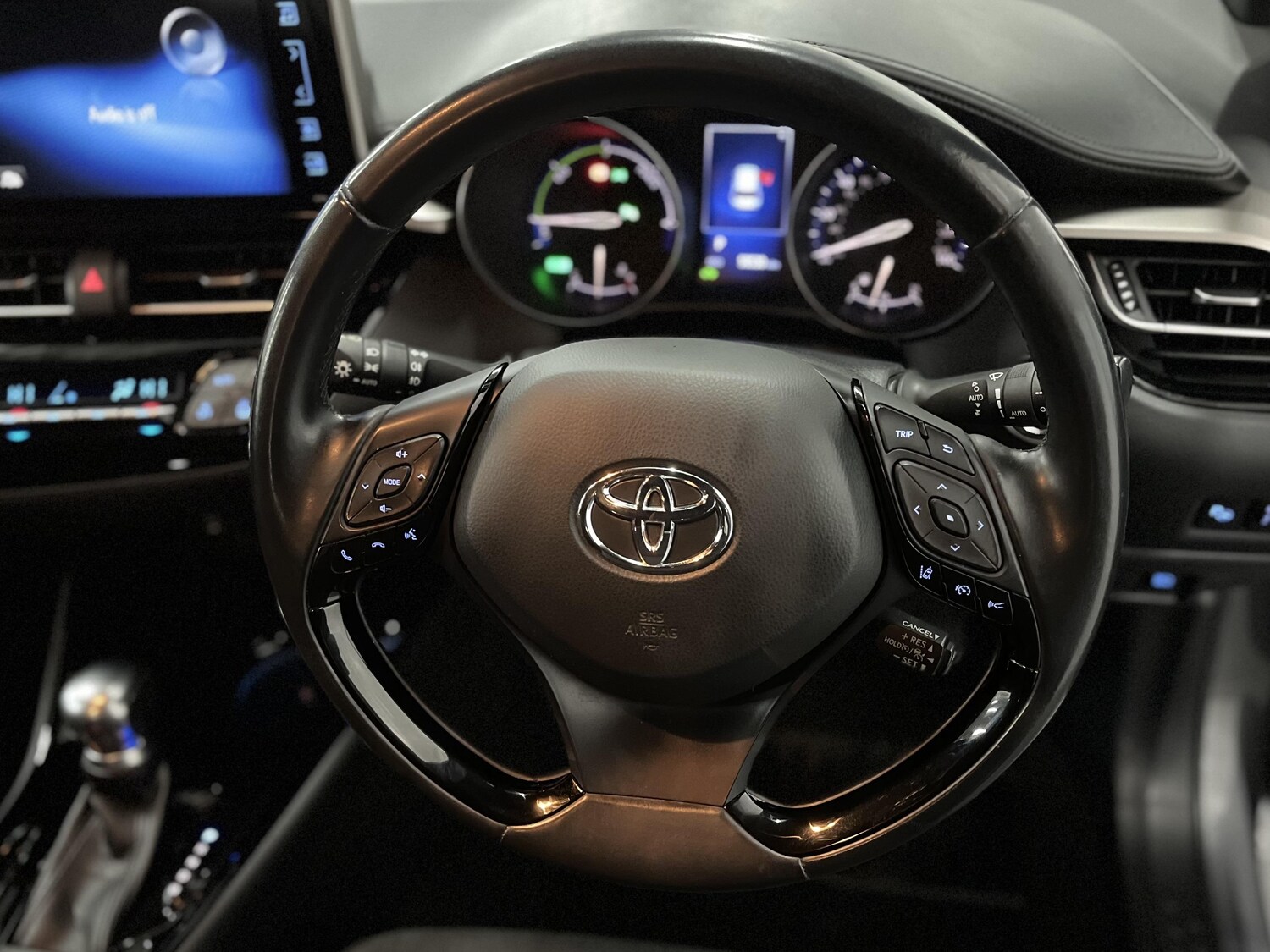 Used Toyota C-HR 2018 for sale - 78171898: Photo 25