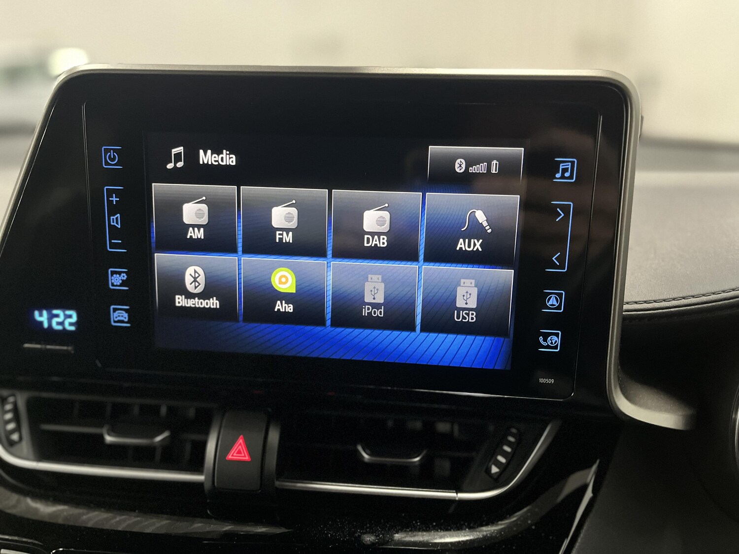 Used Toyota C-HR 2018 for sale - 78171898: Photo 26