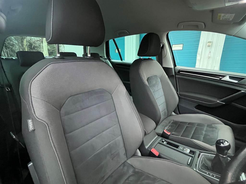 Used Volkswagen Golf 2016 for sale - 76933389: Photo 12