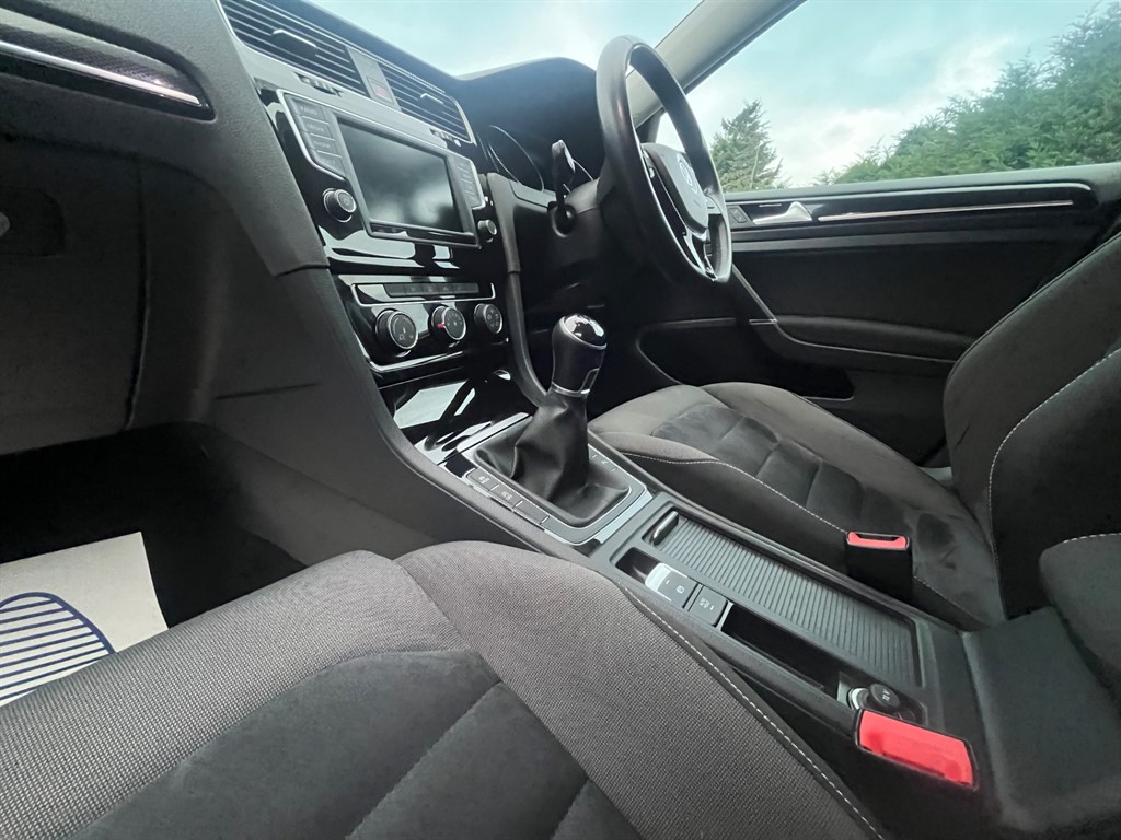 Used Volkswagen Golf 2016 for sale - 76933389: Photo 23