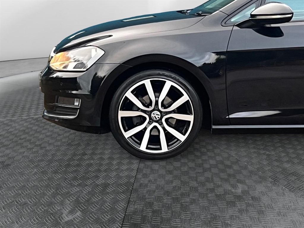 Used Volkswagen Golf 2016 for sale - 76933389: Photo 35