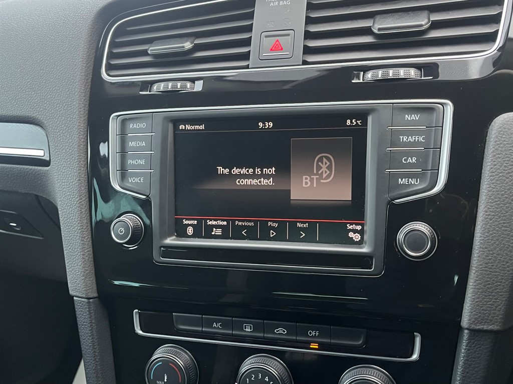 Used Volkswagen Golf 2016 for sale - 76933389: Photo 41