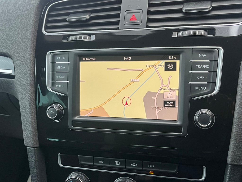 Used Volkswagen Golf 2016 for sale - 76933389: Photo 43