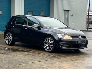 Used Volkswagen Golf 2016 for sale - 76933389: Photo