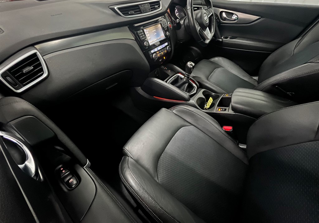 Used Nissan Qashqai 2018 for sale - 77492970: Photo 29