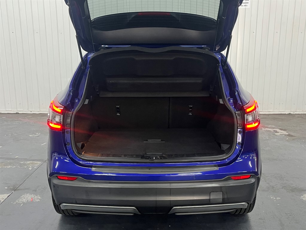 Used Nissan Qashqai 2018 for sale - 77492970: Photo 44