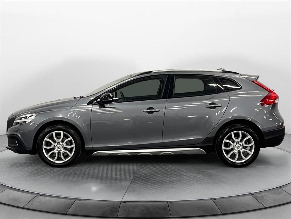 Used Volvo V40 Cross Country for sale - 78149624: Photo 11